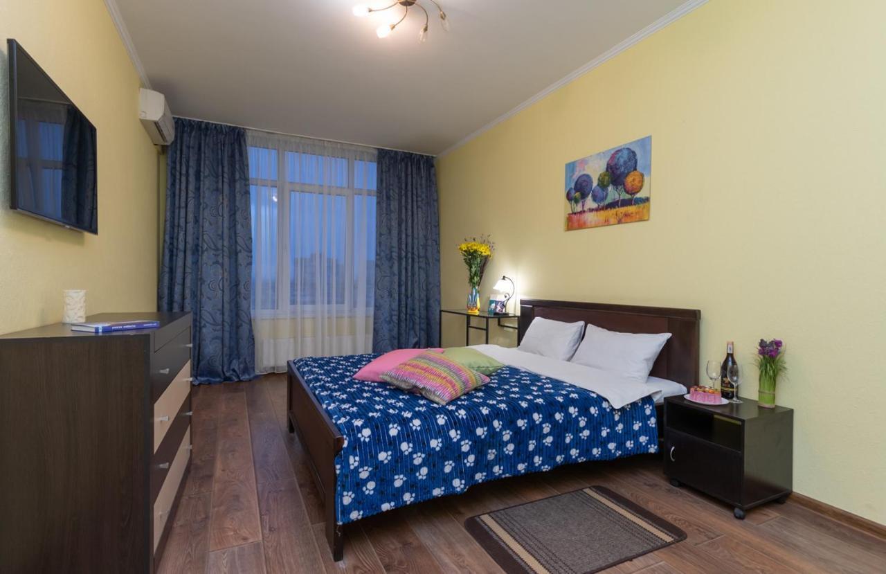 Видові 1К-2К Апартаменти 11,15, 23 Поверхи Kiev Exterior foto